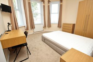 Photo 1- click for photo gallery